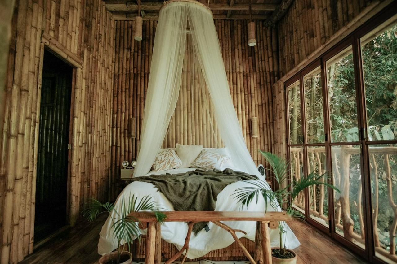 Вілла Treehouse De Valentine Balamban Екстер'єр фото