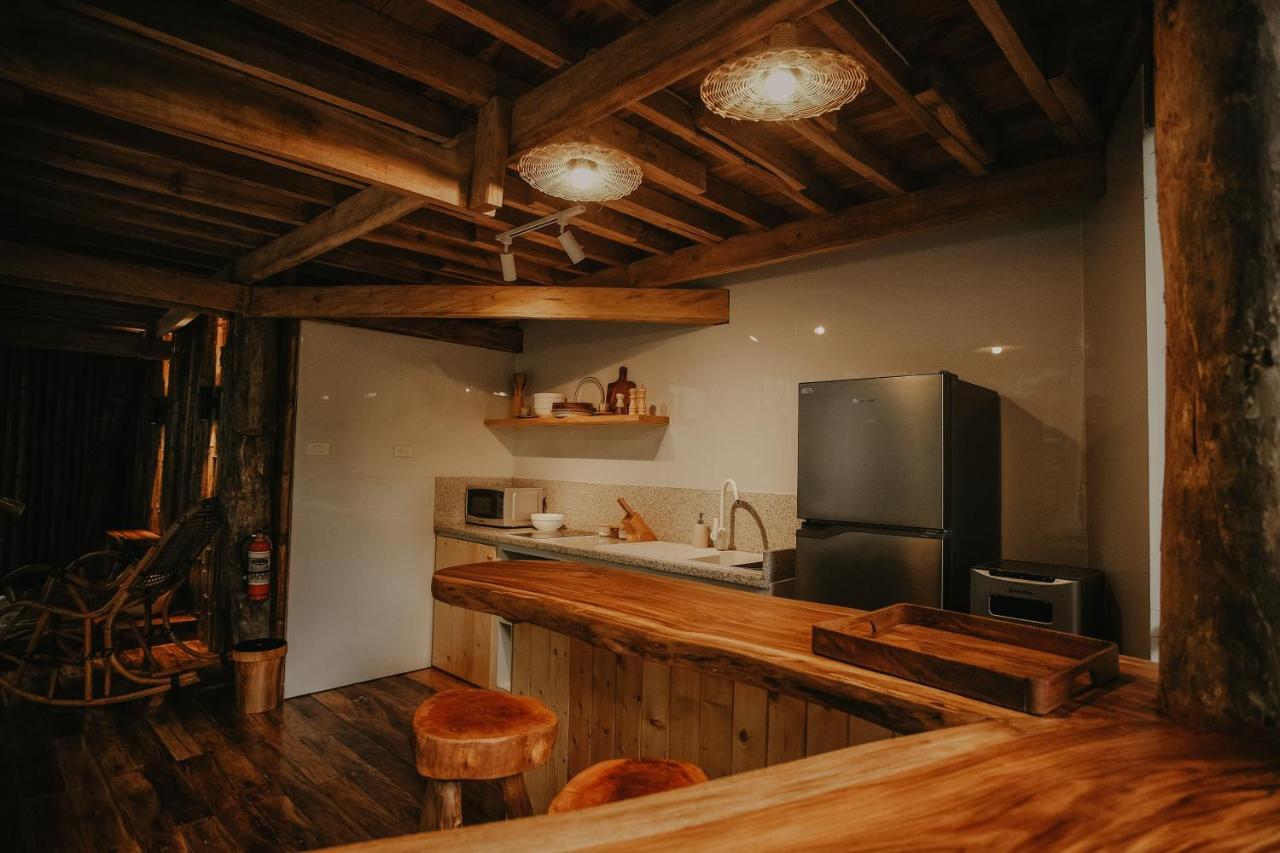 Вілла Treehouse De Valentine Balamban Екстер'єр фото