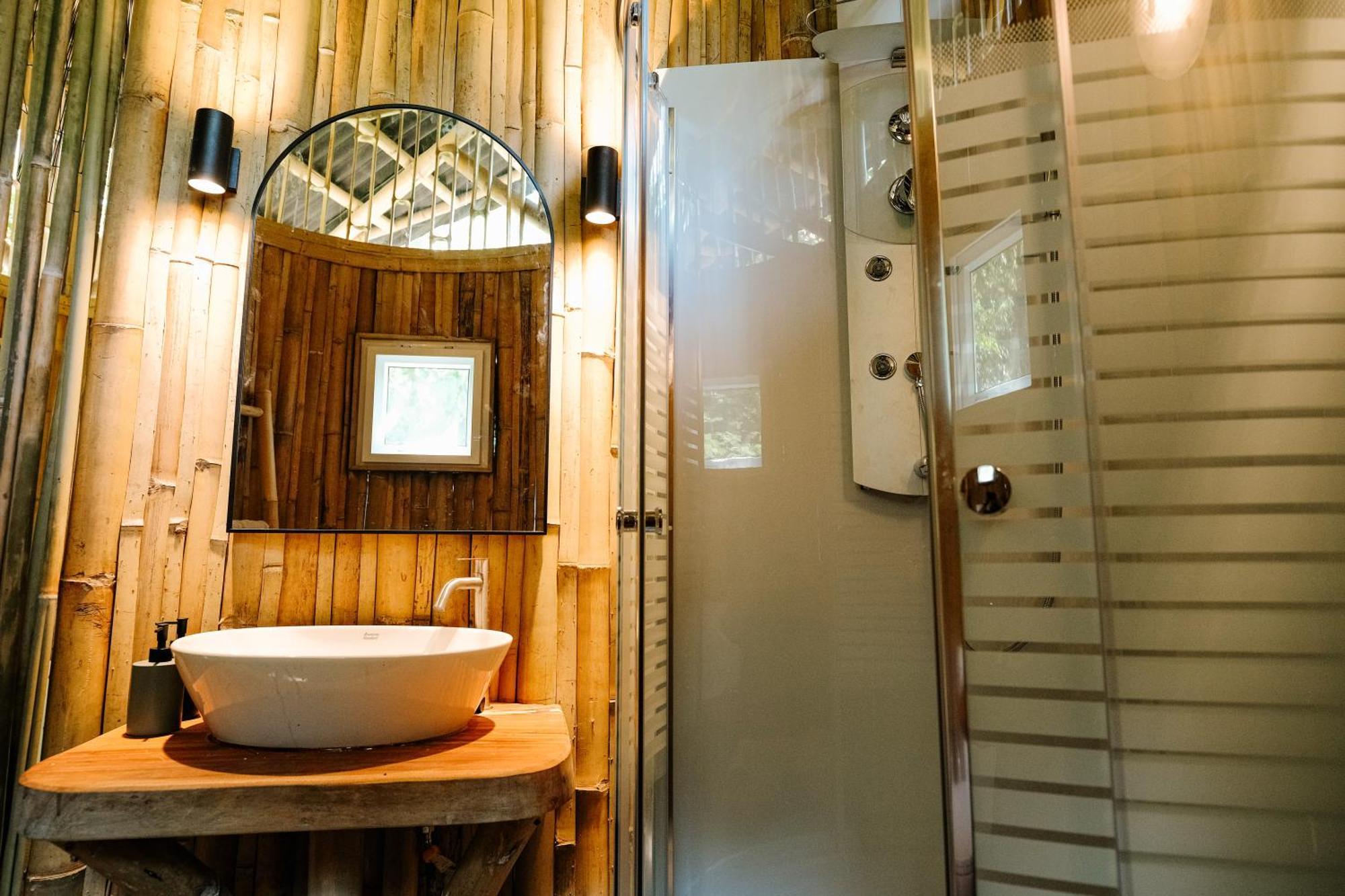 Вілла Treehouse De Valentine Balamban Екстер'єр фото