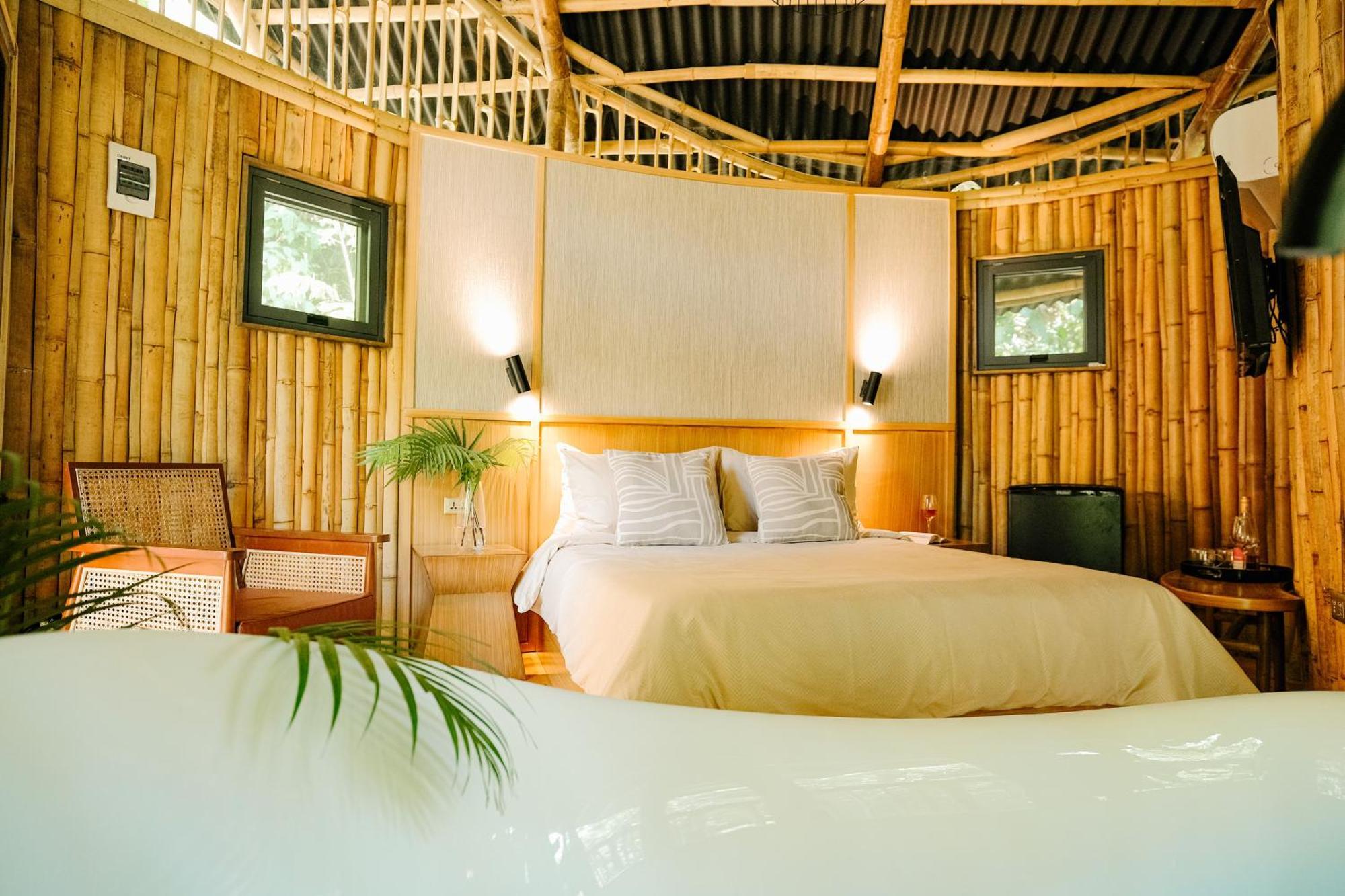 Вілла Treehouse De Valentine Balamban Екстер'єр фото
