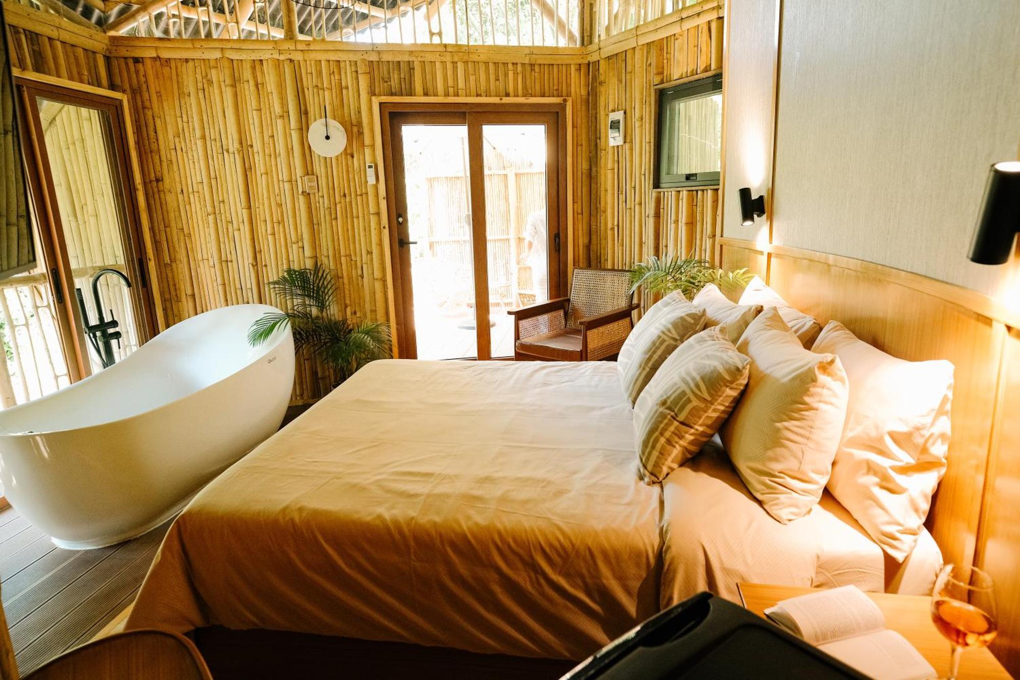 Вілла Treehouse De Valentine Balamban Екстер'єр фото